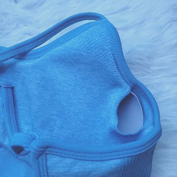 HP🎉 DYE DOYOUEVEN Impact Baby Blue Crop Sports Bra - Size L - Picture 6 of 8